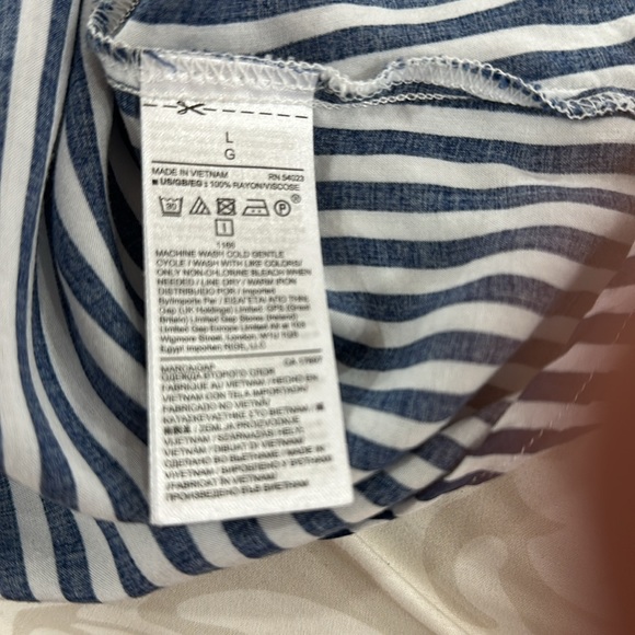 Top L - Picture 4 of 8